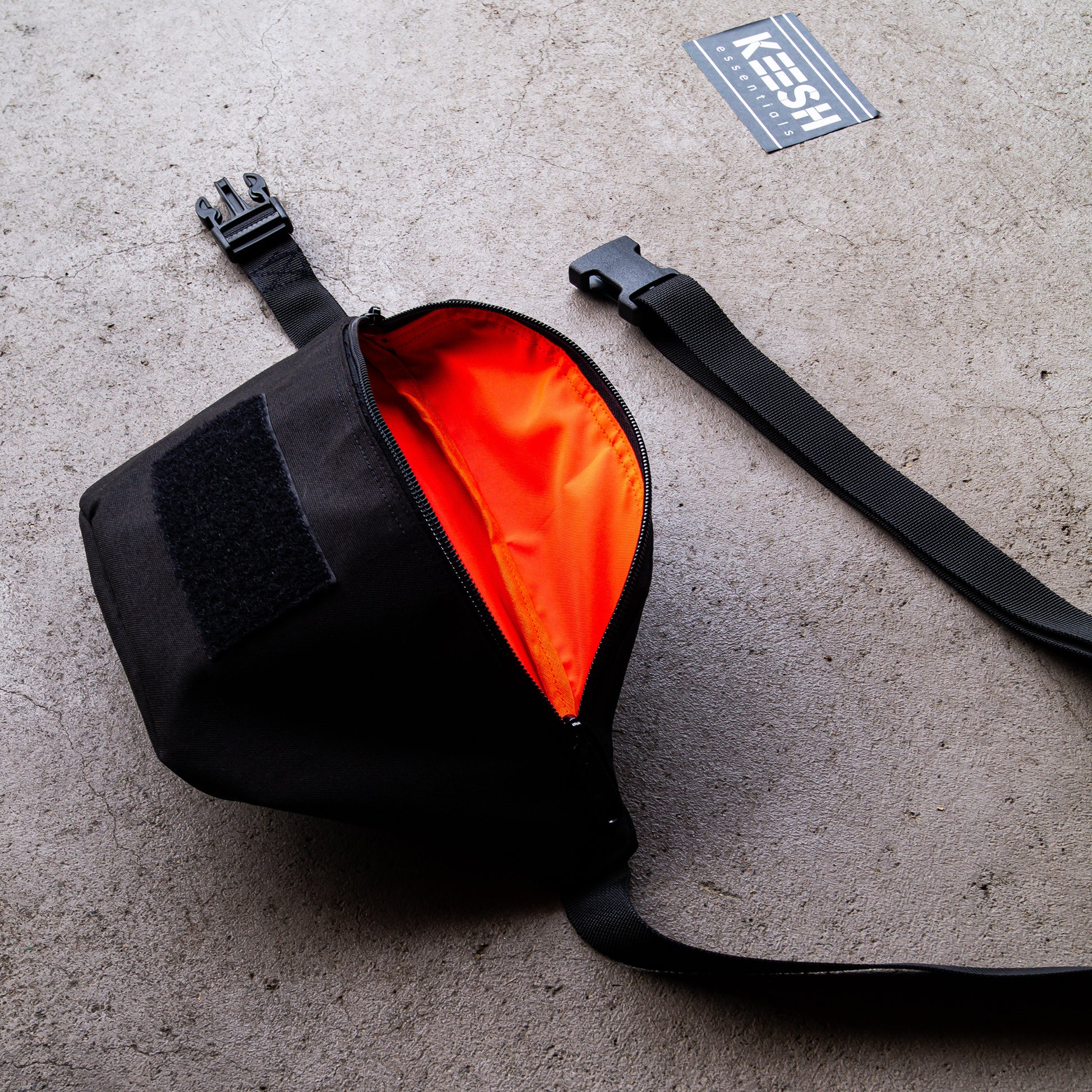 Handgemachte taktische Bauchtasche in Schwarz - Crossbody Bag für EDC, Outdoor und Airsoft